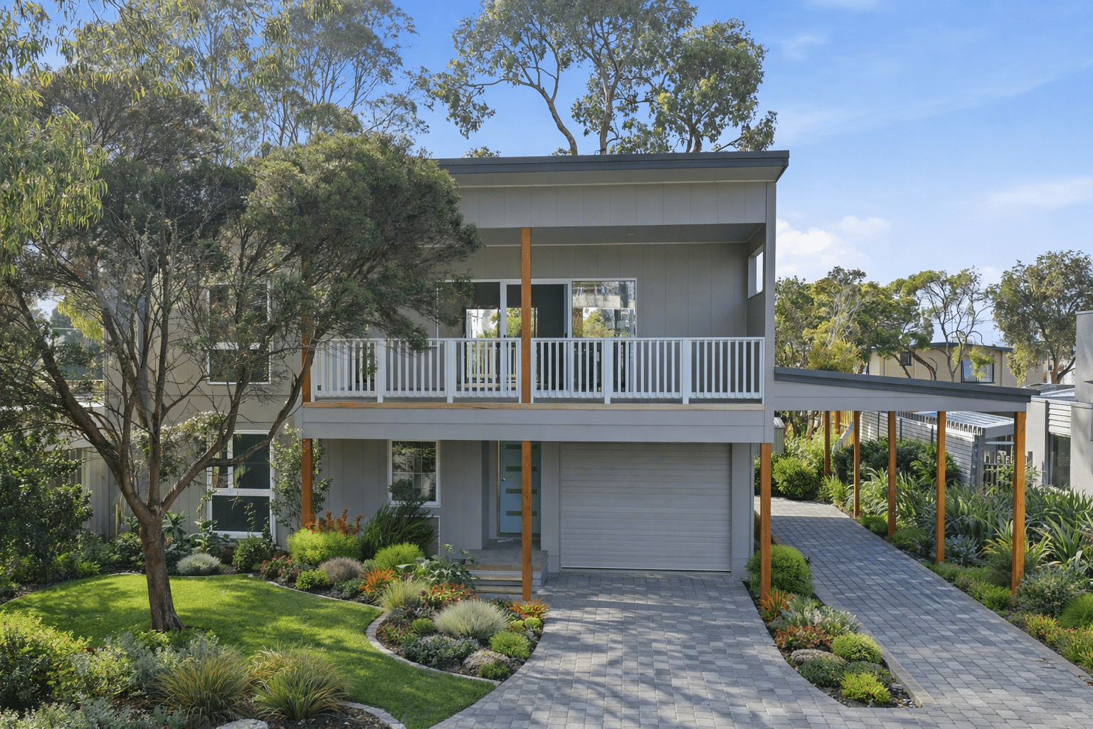Wellington Design two story coldon home located in venus bay